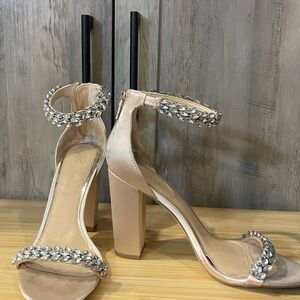 Badgely Mischka Elegant Beige Embellished Heels